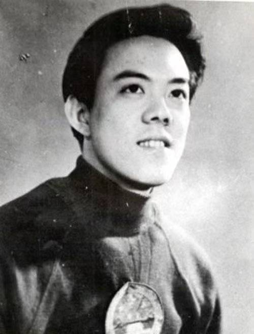容国团：中国第一位世界冠军，31岁含愤屈死，留下10字遗书|香港|中国体育|国乒|乒乓球|乒乓_新浪体育_新浪新闻